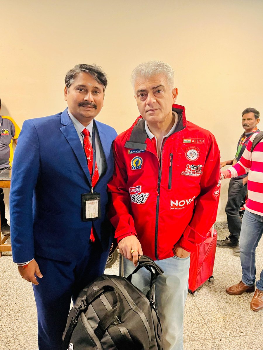 EmperorAjithFC's tweet photo. Motha Malaysia vum Avaruthu Thaanda ❤️🔥
.
.
#AjithKumar  #AjithKumarRacing #RedAntRacing 
#AjithRedAntRacing #MalaysiaAjithFanClub #GT3 #24HSeries #12HMalaysia #Creventic #Creventic24H #michelin12hmalaysia @24HSERIES https://t.co/JobU9uE14N