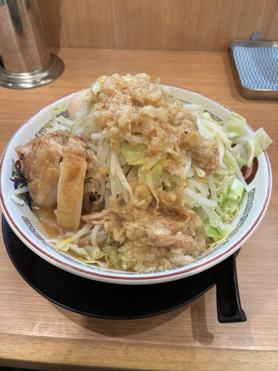 harikoyade's tweet photo. 冬だからね
味噌味食べないと https://t.co/GWYURHAep6