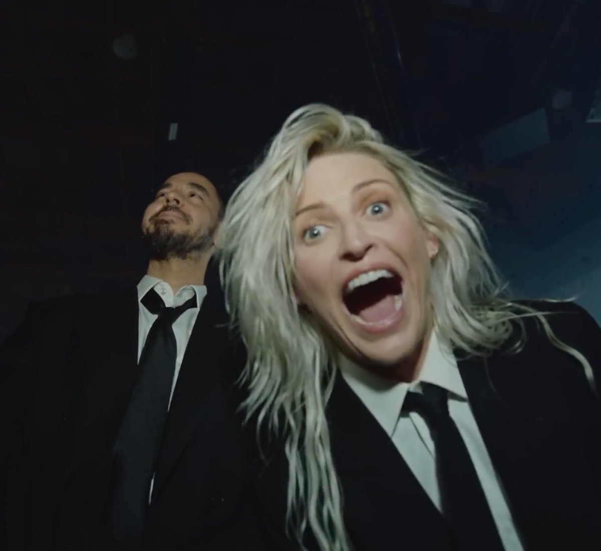 BroodingAnanas's tweet image. Linkin Park in top 6?? oh HELL YEAH😎