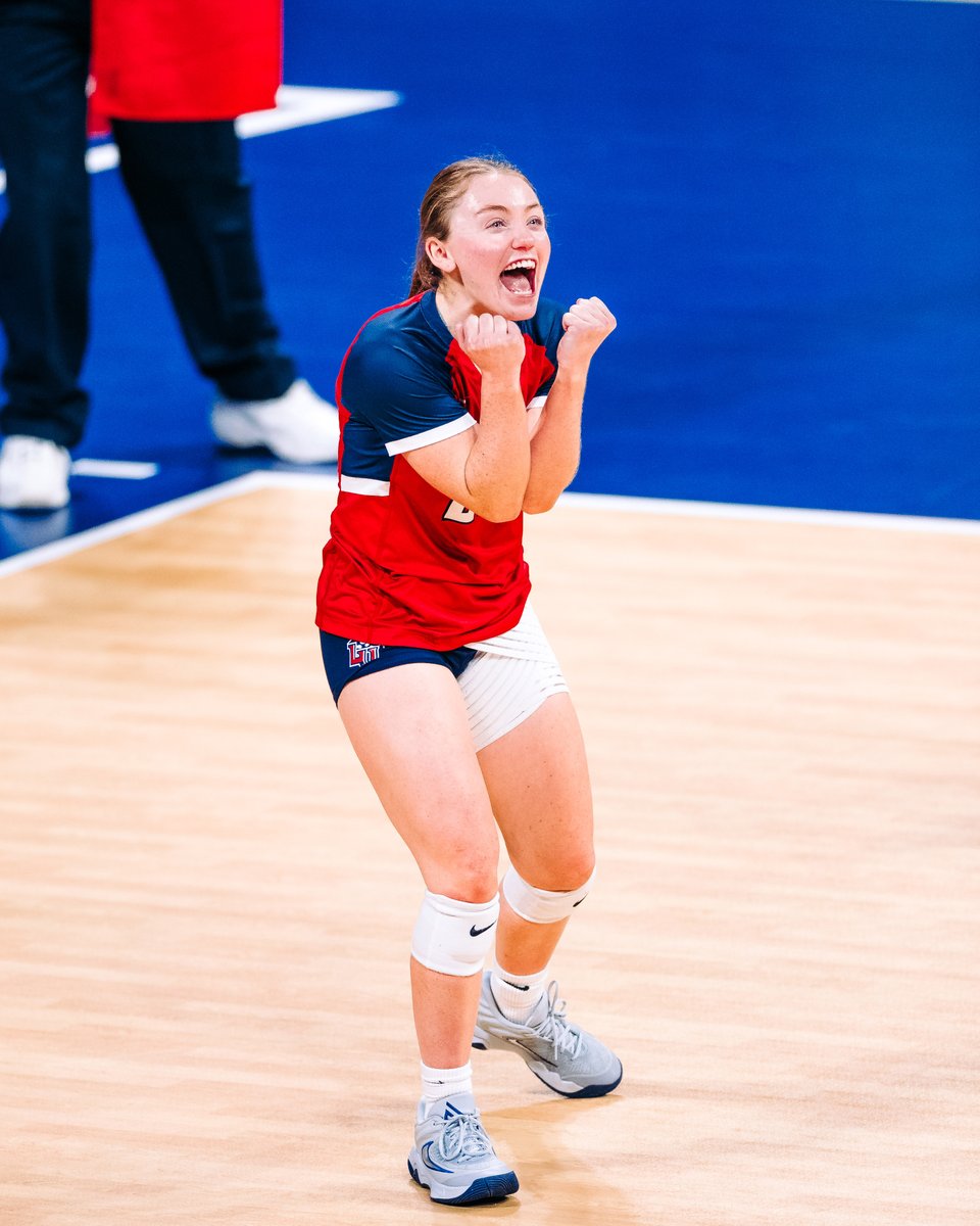 Liberty Volleyball tweet media