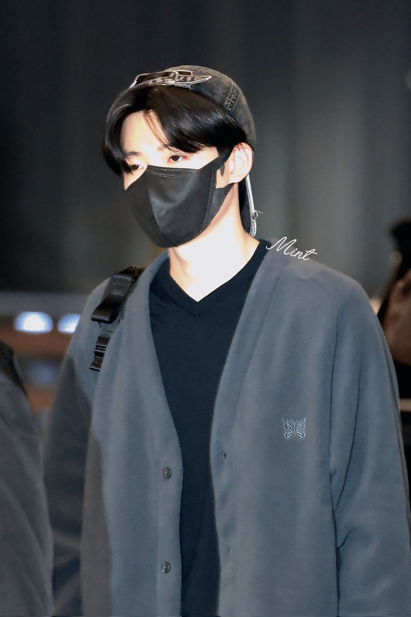 JUNKYU ジュンギュ　セット 준규 at Treasure Pop-Up Store today 💗 © on vid #JUNKYU