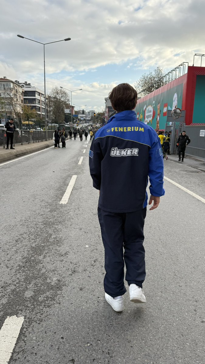 doganoguzhan41's tweet image. Derbi modu açıldı… 💙💛
#FBvGS