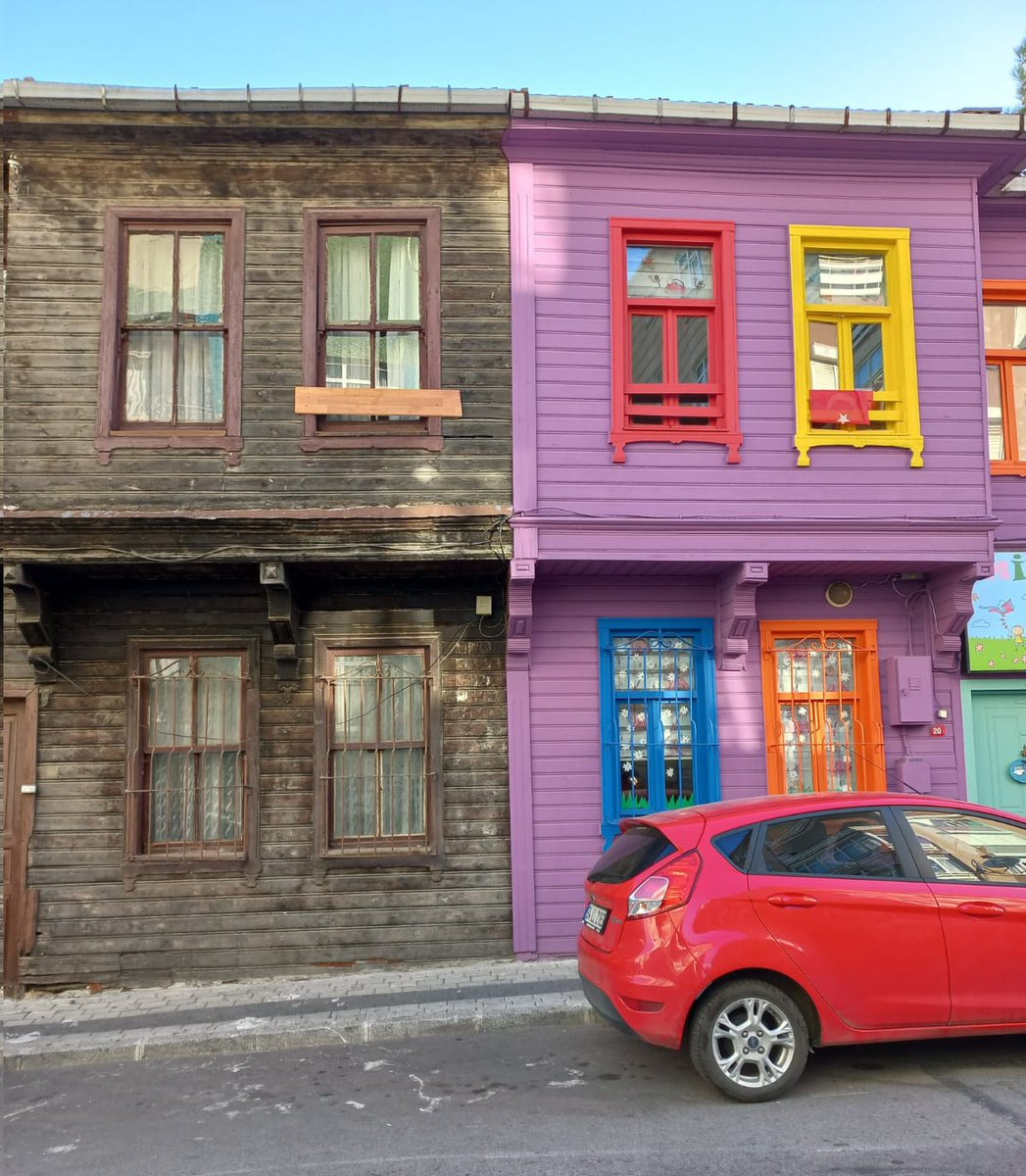 namazsız ev            /             namazlı ev