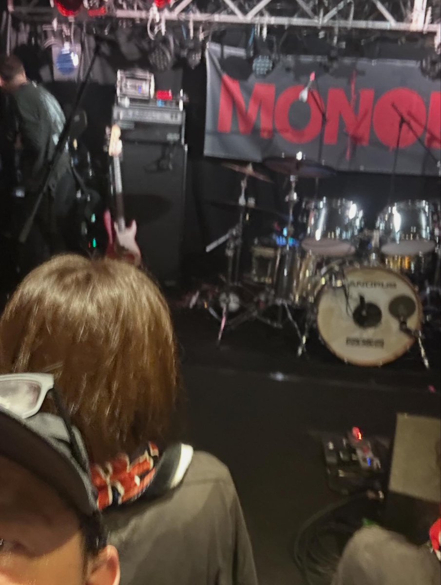 cha9la2's tweet photo. MONOEYES行って来ました！
地元の小箱のライブ、めっちゃ最高でした🫶
MONOEYES、また帰ってきてよー https://t.co/22zObua0pY