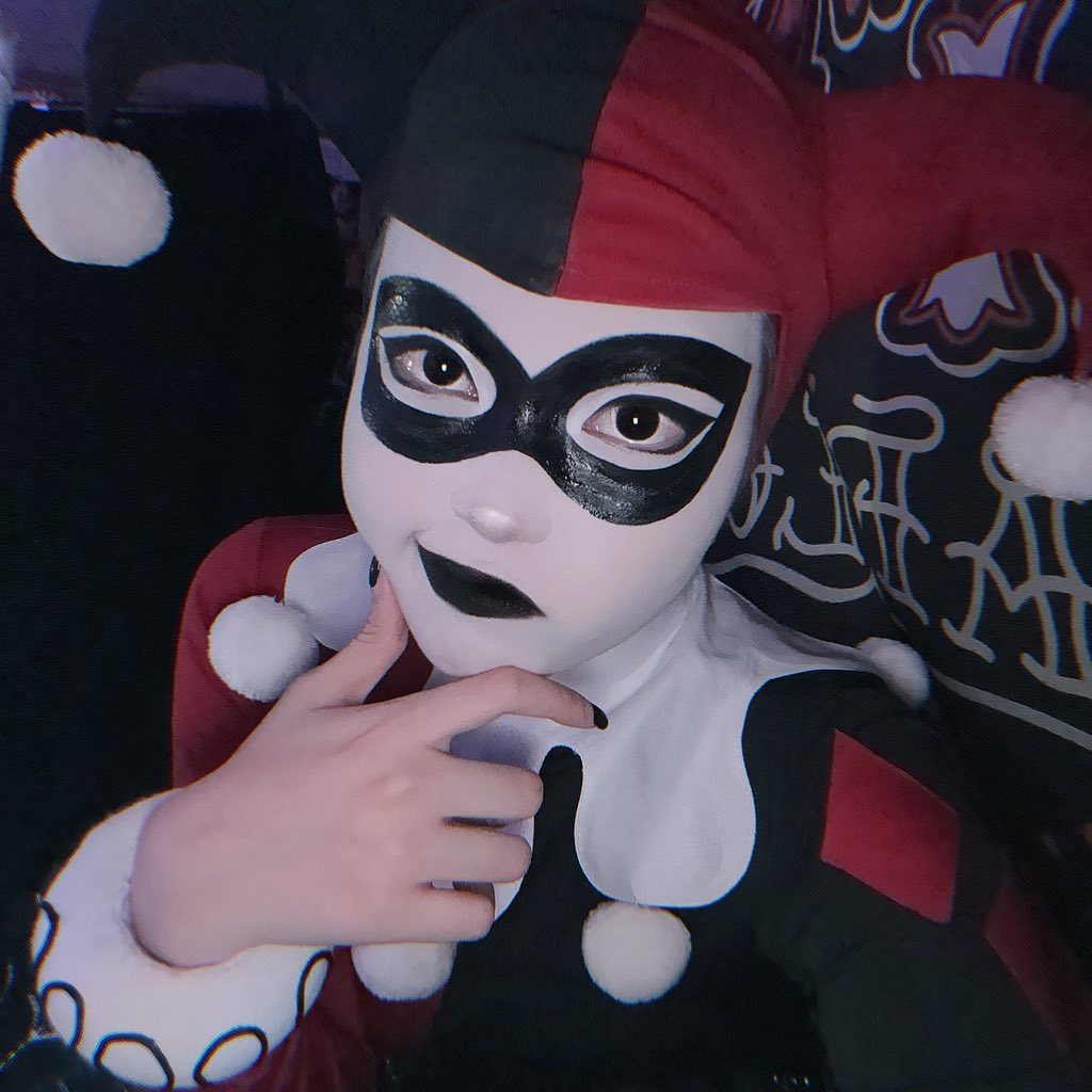 K🦇V tweet media