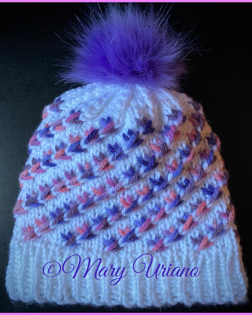 LoomKnitPooling's tweet photo. I hope you’ve all had a happy and blessed Thanksgiving holiday. 🙏

I’d like to share my most recently finished ‘Loom Knit Lotus Flower Hat’ with you all, and let those who are interested, know that I am working tirelessly to release my pattern with video tutorial this month! ♥️ https://t.co/cPXWSAXsqX