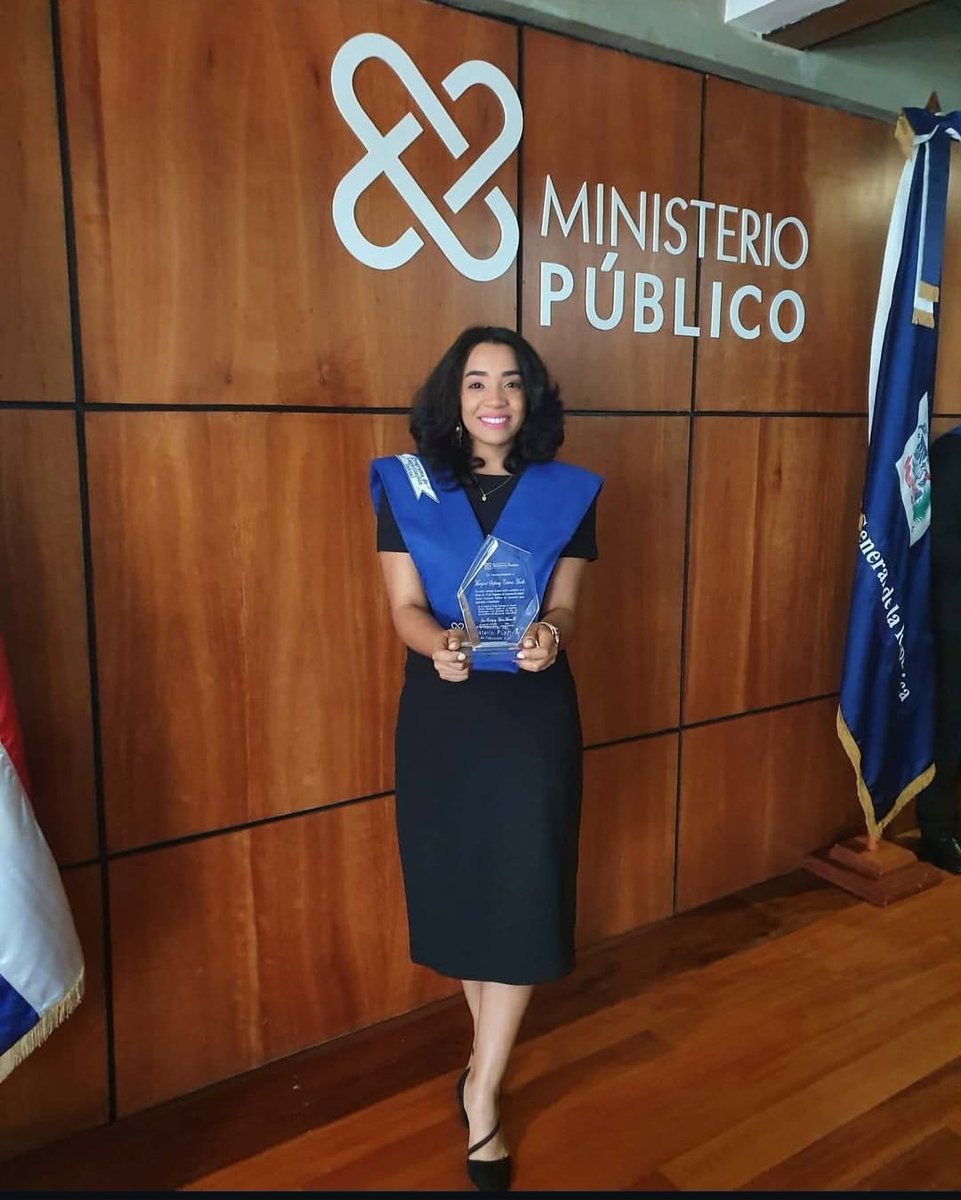 Marg_Morillo's tweet photo. Hoy se cumplen seis años desde mi ingreso formal a la carrera del Ministerio Público, un paso profesional significativo motivado por el interés constante de contribuir al fortalecimiento social y al desarrollo de la clase jurídica nacional.
(1/4) https://t.co/PCzwZ5QOr3