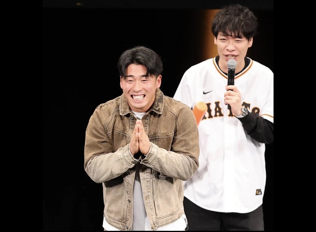 x_xtsumugi's tweet photo. 笑顔かわいすぎるしごちそうさまポーズ一���にやりたすぎるっ！！

 #浅野翔吾 選手  #ジャイアンツ  #巨人  #G党  #G党さんと繋がりたい https://t.co/d577qqQJO0