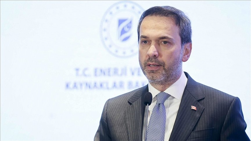 Bakan Bayraktar

Sakarya Gaz Sahası Faz-2 çalışmaları kapsamında sahadaki günlük üretimimizi 10 milyon metreküp daha artırarak toplamda 20 milyon metreküpe çıkaracağız.