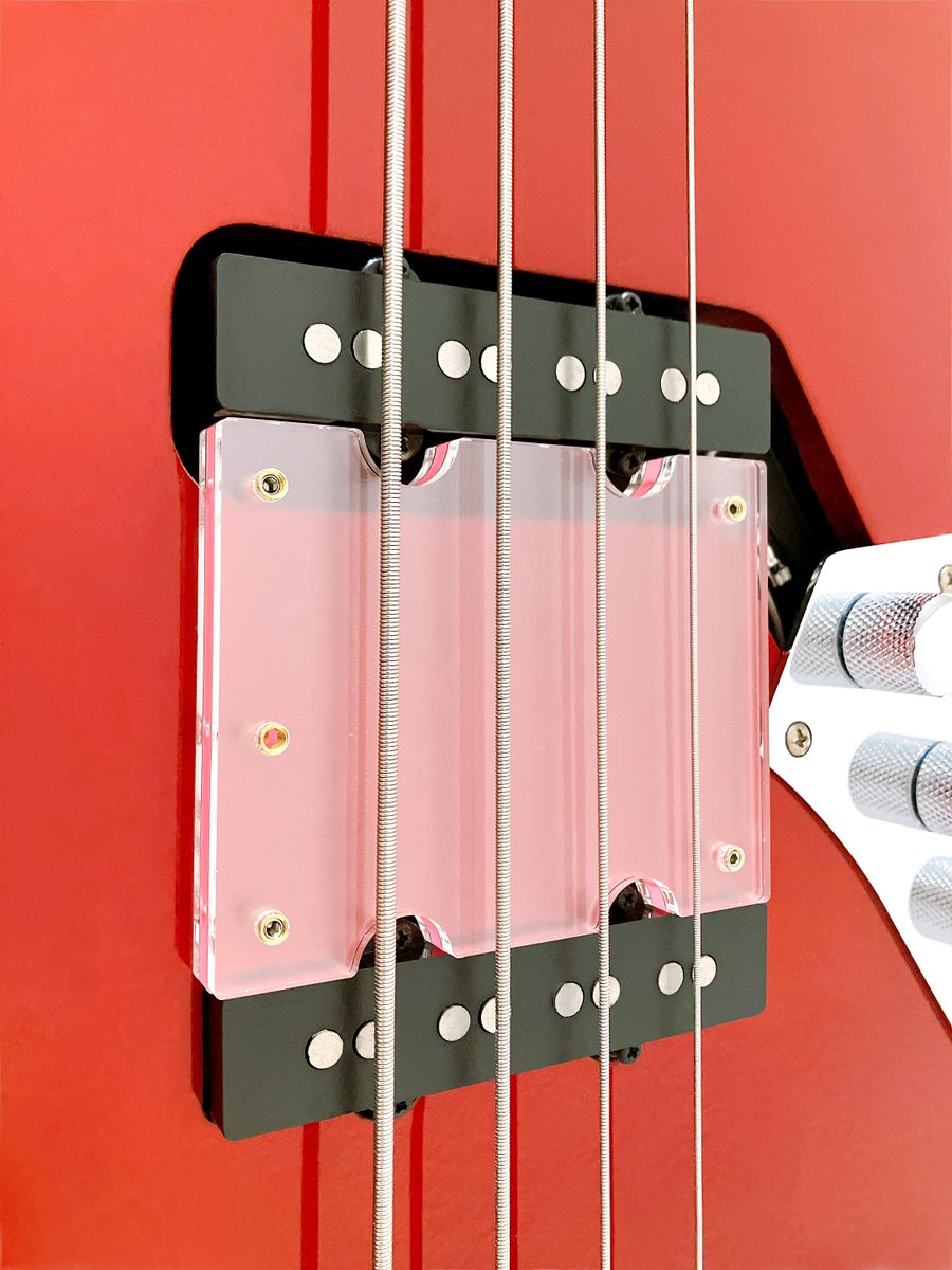 3marcocram3's tweet photo. モデル紹介②
60's jazzbass(ピックガードがないタイプ) https://t.co/KqZhnH8XDB