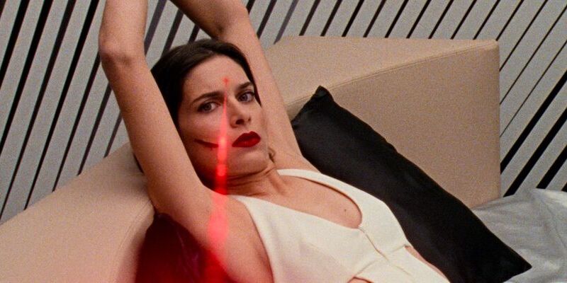 themoviewaffler's tweet photo. "If the average filmmaker is a musician, Helene Cattet and Bruno Forzani are turntablists."

REFLECTION IN A DEAD DIAMOND is on Shudder from Friday.

Read @hilliseric's review at https://t.co/r8QZsAtUmG

#ReflectionInADeadDiamond #Shudder #film #movies #FabioTesti https://t.co/HP1OZQQ6Xd