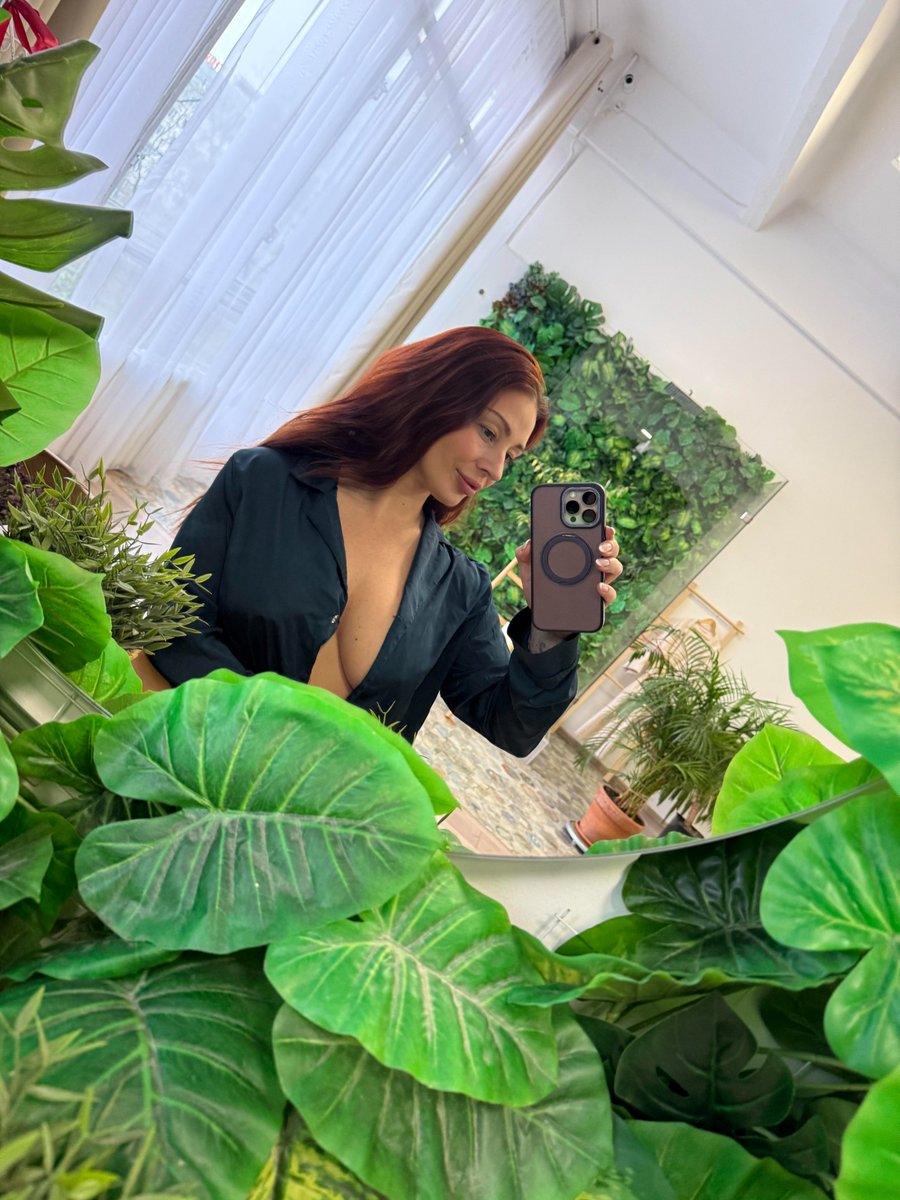 Lelya Mult tweet media