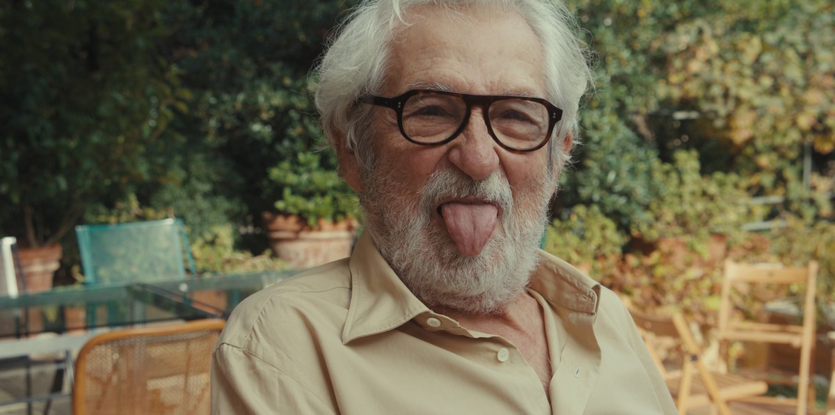 Nuestro imprescindible del domingo es el arquitecto, diseñador, pintor y escritor Oscar Tusquets. 

🎥"Dios lo ve", de <a href="/Therealguime/">Alex Guimerà</a> y Guillem Ventura. 

🗓️Domingo, 21:00h en <a href="/la2_tve/">La 2</a>.