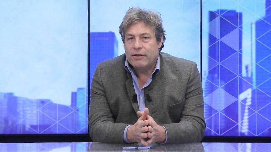 XerfiCanal's tweet image. 🎭 L’apparence remplace le métier : énergie positive &amp;gt; savoir-faire. Comment en est-on arrivé à évaluer la posture plutôt que la compétence ? Un éclairage de Benoît Heilbrunn @ESCP_bs &amp;gt; xerficanal.com/strategie-mana…

#Management #Compétence #Travail