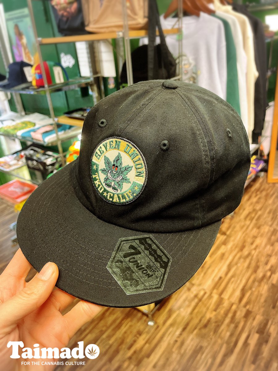 TMD_japan's tweet photo. 皆さま こんにちは🌱
大麻堂(Taimado)です。

本日は新入荷の7ユニオンキャップを紹介します！

7ユニオンブランドから今期の新作アイテムが届きました✨

人気のリーフマンシリーズの新作キャップにです🧢

後頭部の皮のベルトでサイズ調整可能です◎
ロゴはワッペンです。

https://t.co/G9nwfBmjdF https://t.co/HcdBl2ycdM