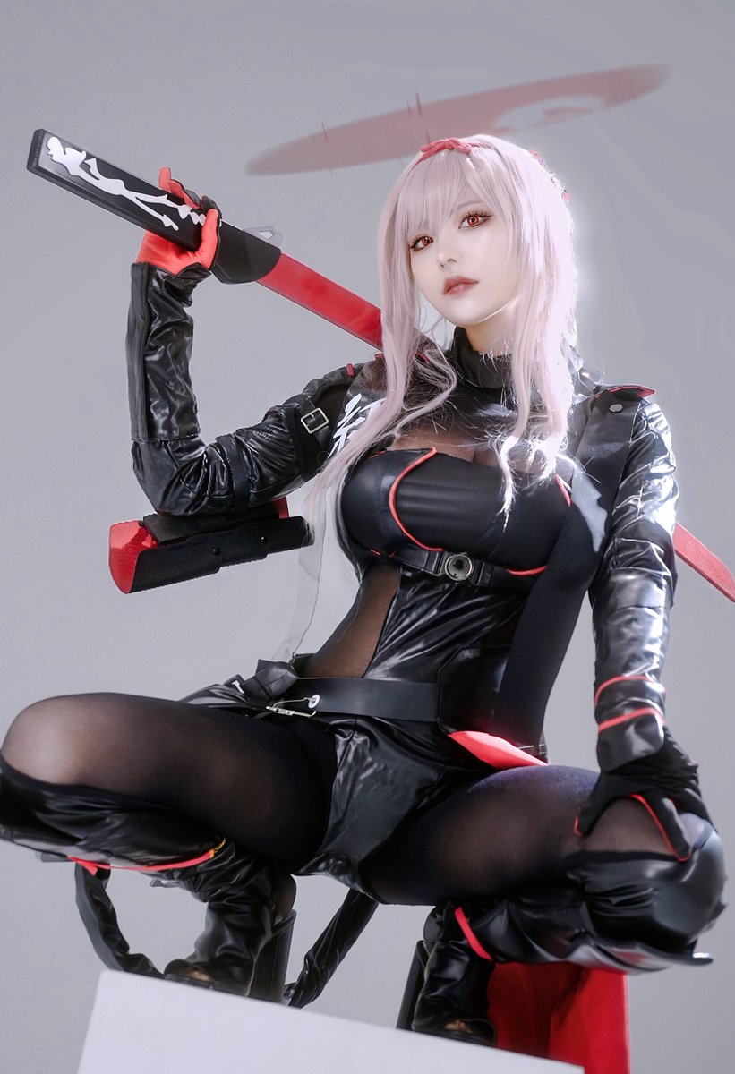 _ntm_chan_'s tweet photo. ［cosplay］
NIKKE :紅蓮ブラックシャドウ

#NIKKEcosplay https://t.co/j2KZH8JfkB