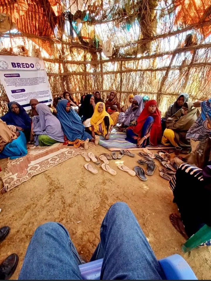 Bredoorg1's tweet photo. BREDO’s protection team conducted community engagement sessions focusing on raising awareness about gender-based violence (GBV), child protection, and the rights of vulnerable individuals, including internally displaced persons (IDPs). The sessions targeted women, youth, 
#BREDO https://t.co/ZcsGN9Jkuw