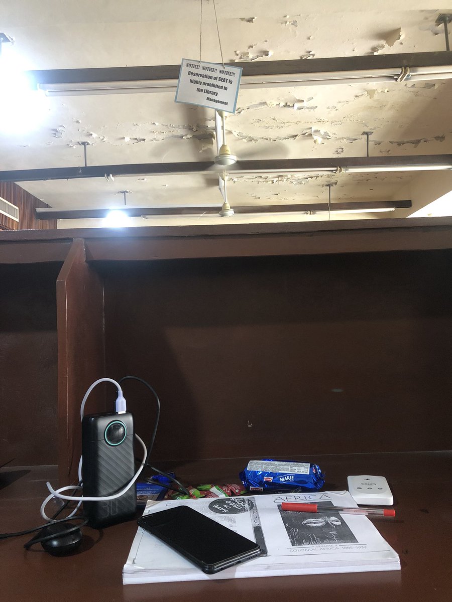 Jeff_Okhai's tweet image. First class of the week and my lecturer asked me a question and I didn’t know it😂😂