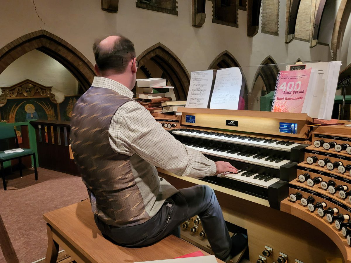 StSilasNW5 tweet media