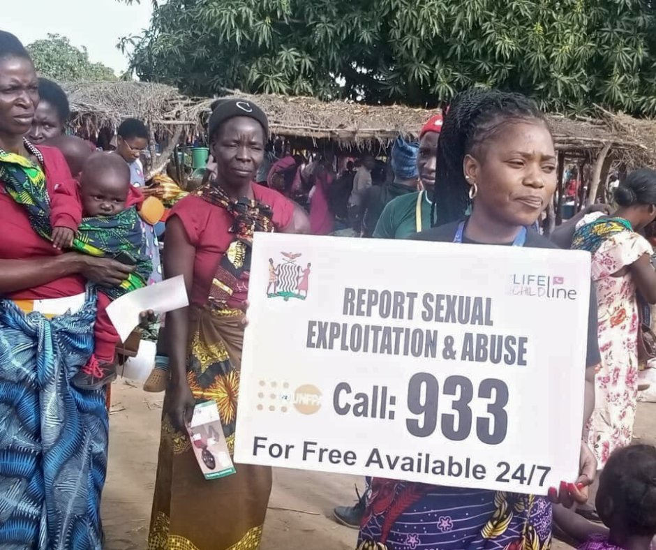 WORLD AIDS DAY! 

Expanding rights, choices and resilience in a time of disruption!  To transform the response, we must integrate HIV &amp; reproductive healthcare. Expanding rights, choices &amp; resilience for women &amp; girls. 

With <a href="/mohzambia/">Ministry of Health Zambia</a> <a href="/UNFPA_ESARO/">UNFPA East and Southern Africa</a>

#WorldAIDSDay #PartnersAtCore