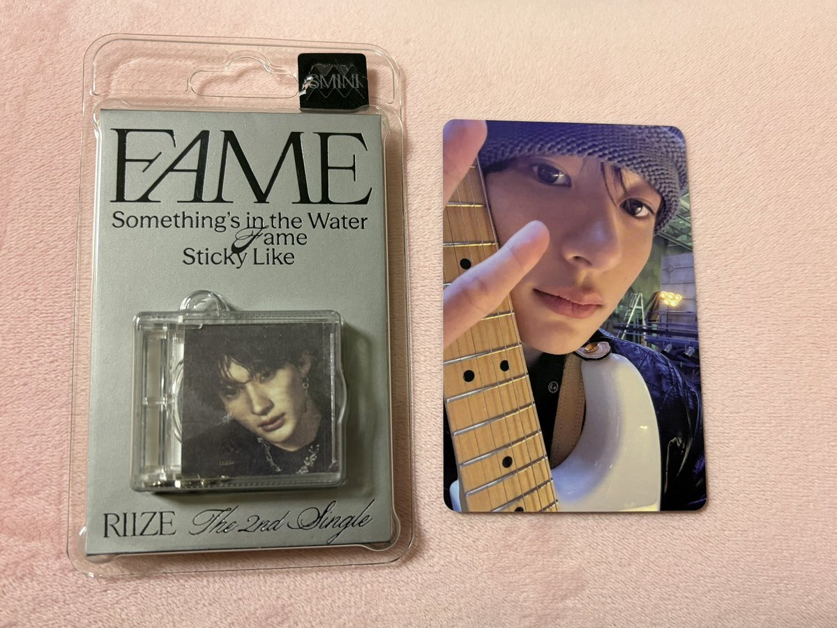 𝑅𝐼𝑁𝐴ᵕ̈* tweet media