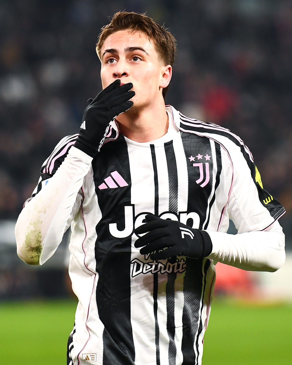 UEFA Champions League tweet media