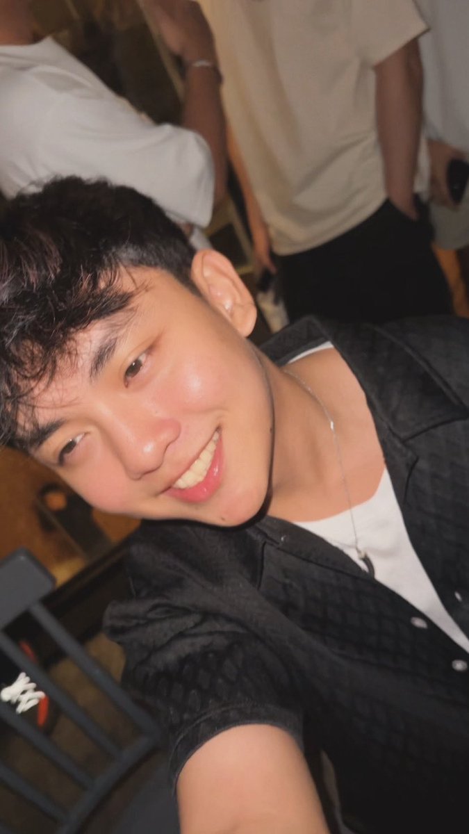 Lambing pls huhu

Wholesome muna today bwahaha