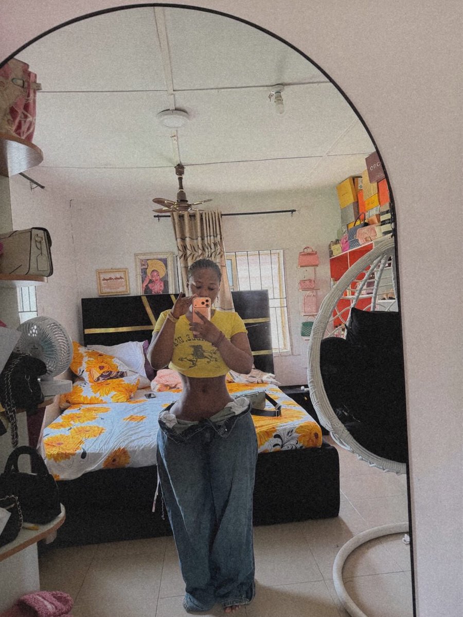 oluwatomisin47's tweet image. Can u people please allow my comment section to rest 

With ur hate comments 

Please 🙏