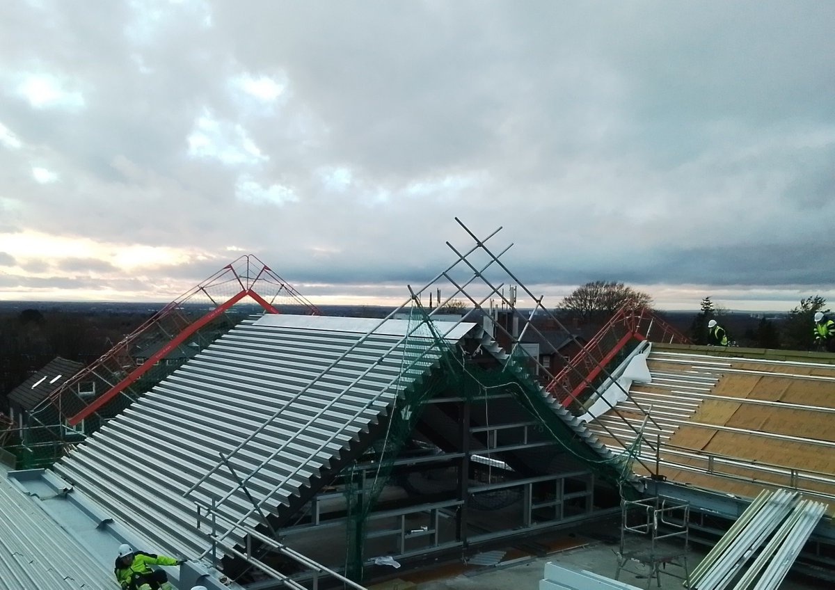 LongworthFacade's tweet image. Progress shots of the roofing installation at Marple Community Hub where we are working for one of our key clients @WillmottDixon

#roofing #cladding #newproject #rainscreen #facades #marplehub