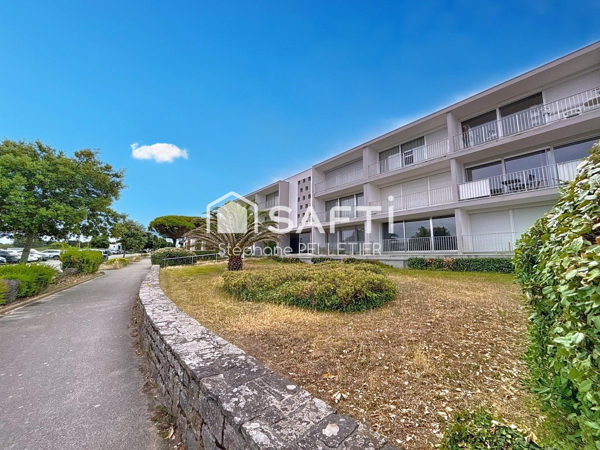 PELLETIER35's tweet photo. À vendre | Saint-caprais-de-bordeaux 🗺️

 ✅ Maison/Villa
 ✅ 6 pièce(s)
 ✅ 118.0 m2
 ✅ 349.800€ HAI
📞 06 60 14 77 32
📩 e.beigbeder@proprietes-privees.com
https://t.co/TxN4E1eYHw https://t.co/vRvQkrR7Gc