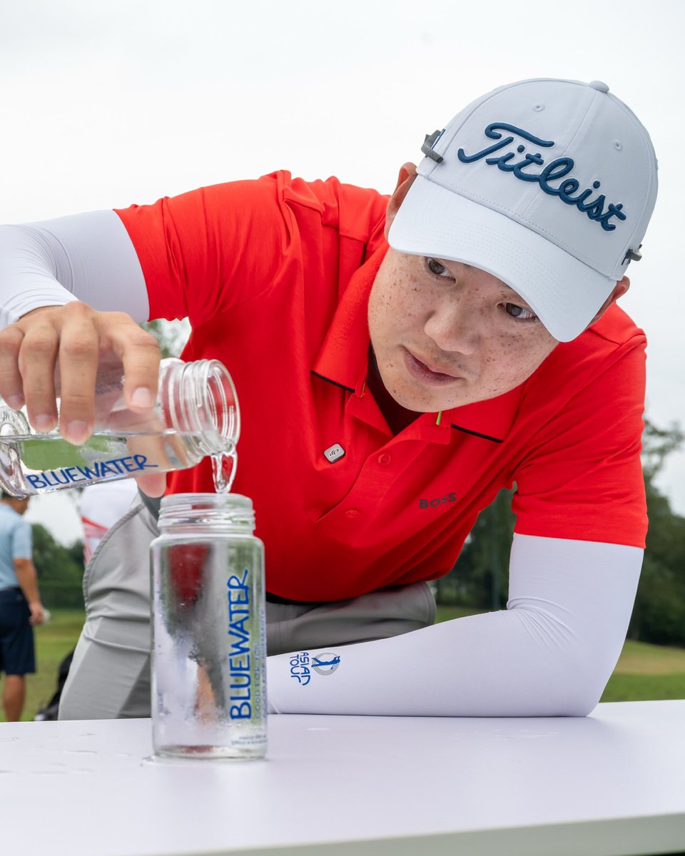 asiantourgolf's tweet image. When you pair James Piot &amp;amp; Jazz Janewattananond together, serious competition is never sustainable… unlike the pure hydration from Bluewater that supports both athletes and the environment.

#TimeToRise