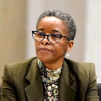 #MadlangaCommission Commissioner Baloyi cooked Dr Mashazi