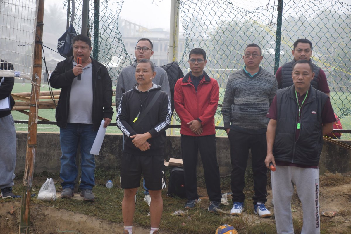 CDCEAOfficial's tweet photo. 𝗖𝗗𝗖𝗘𝗔 𝗔𝗻𝗻𝘂𝗮𝗹 𝗦𝗽𝗼𝗿𝘁𝘀 𝗠𝗲𝗲𝘁 , 2025

𝘿𝙖𝙮 1: Glimpses of today's Volleyball matches 

1. Education (PS) Group vs LAD Group
Winner: Education (PS) Group 

2. Education (MS) Group vs GAD Group
Winner: GAD Group

#CDCEA #CDCEAAnnualSportsMeet #AnnualSportsMeet2025 https://t.co/992NsoH5O5