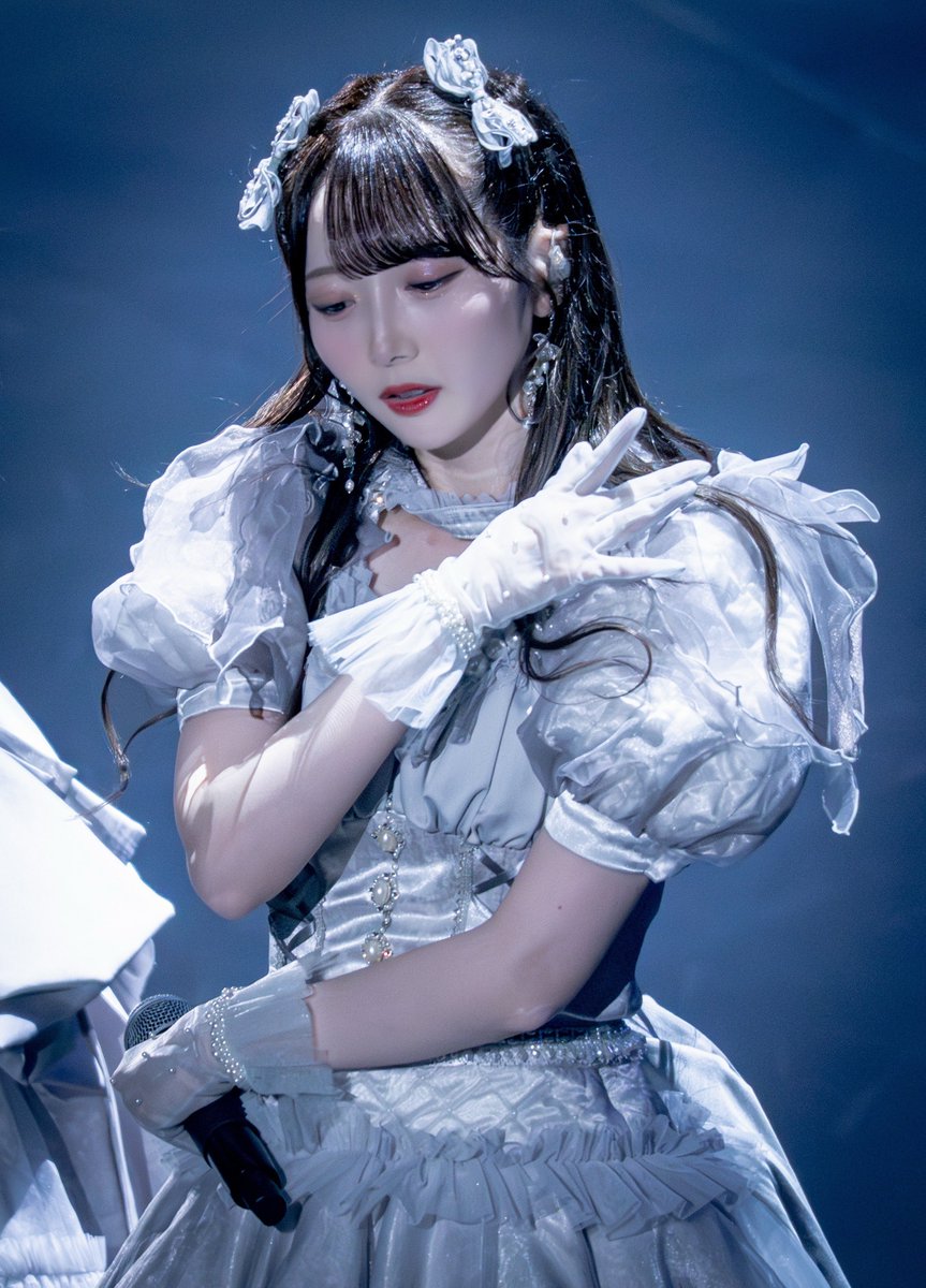 谷崎早耶 モブノデレラ 歌唱衣装② チュウ コメあり 生写真 直筆 ≠ME ノイミー 生写真 モブノデレラ 歌唱衣装 谷崎早耶 コンプ - メルカリ