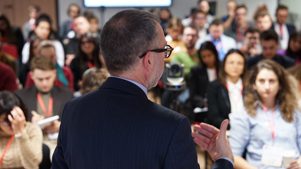 FEPS_Europe's tweet image. 💬The 1st full day of FEPS&apos; Annual Autumn Academy begins with an opening lecture delivered by Prof. Dr. Sven Biscop, Ghent University, discussing “A resilient Europe in the era of multipolarity” with @LaszloAndorEU, FEPS Secretary General. 

#FEPSAAA

🔗bit.ly/FEPSAAA2025