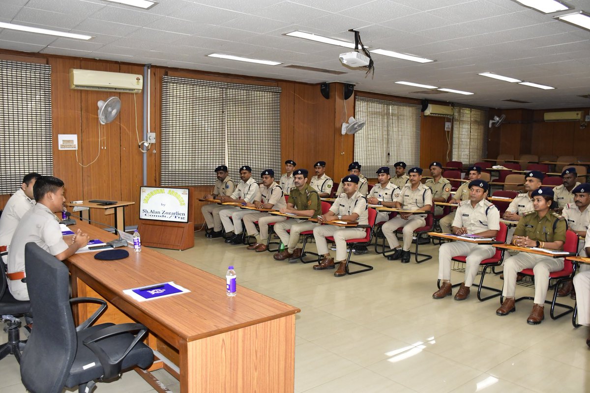 CISFTraining's tweet image. Opening of the 4th Batch Advance Intelligence Course at CISF NISA, Hyderabad!

The 4th Batch of the Advance Intelligence Course commenced at CISF NISA, Hyd. The course is designed to strengthen intelligence-gathering skills &amp;amp; surveillance

#CISF #NISA #cisftraining 🇮🇳 @CISFHQrs