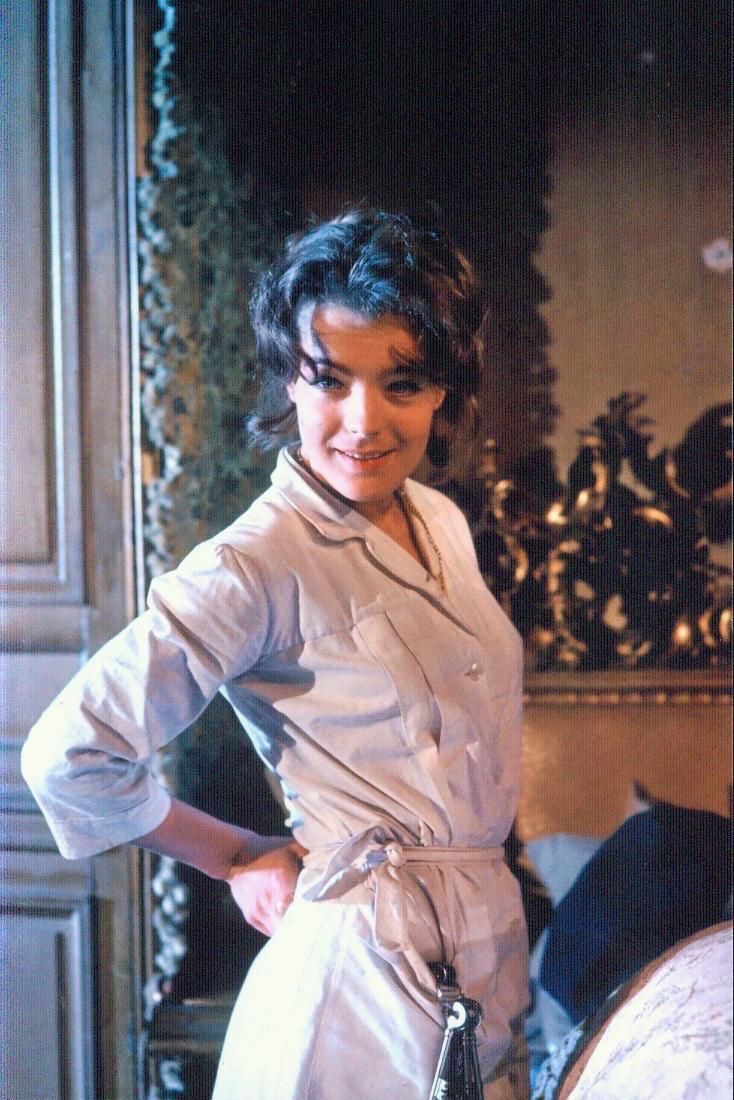 romy schneider daily (@romyarchives) on Twitter photo 