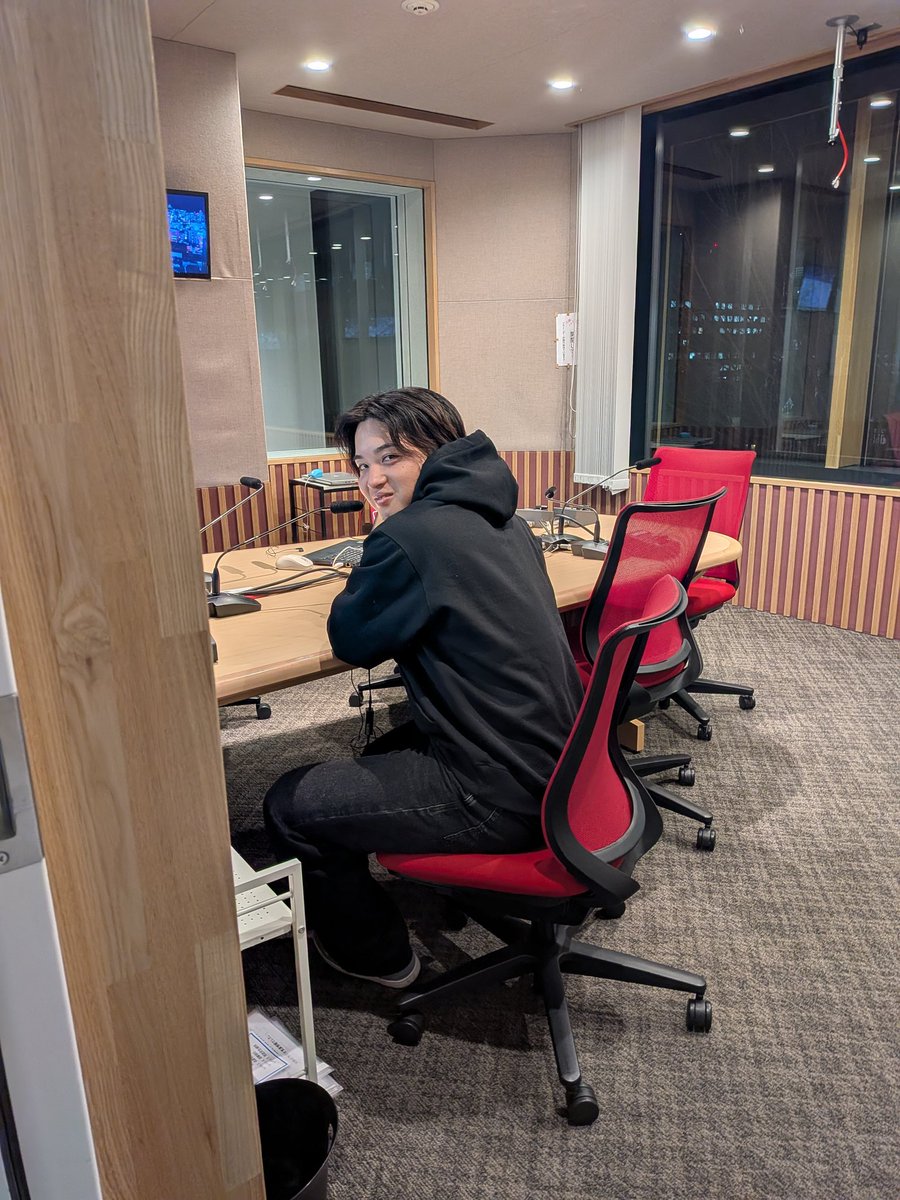 いらしてます！
#ファイターズDEナイト　#山本拓実　投手