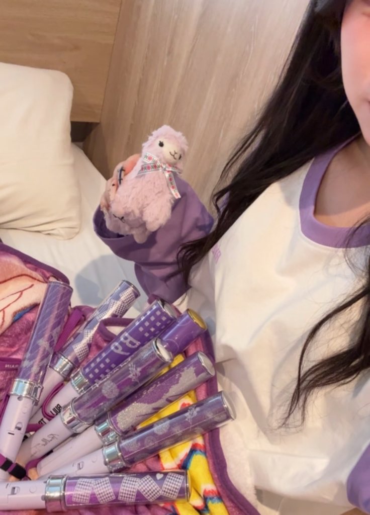 momo08_181's tweet photo. どんなに馬鹿にされたっていい
僕にはリョウガだけ！！！！！！！ https://t.co/hQUOdspeOd