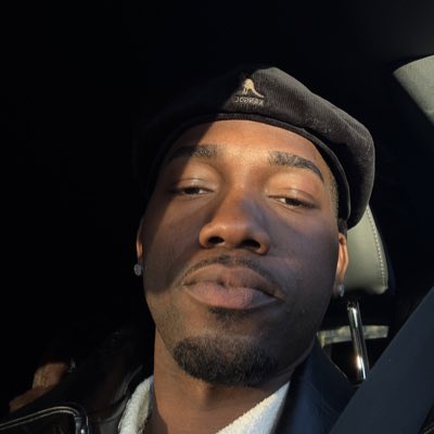 TheRealSimba_'s tweet photo. #NewProfilePic https://t.co/WzJ7DxYp8q