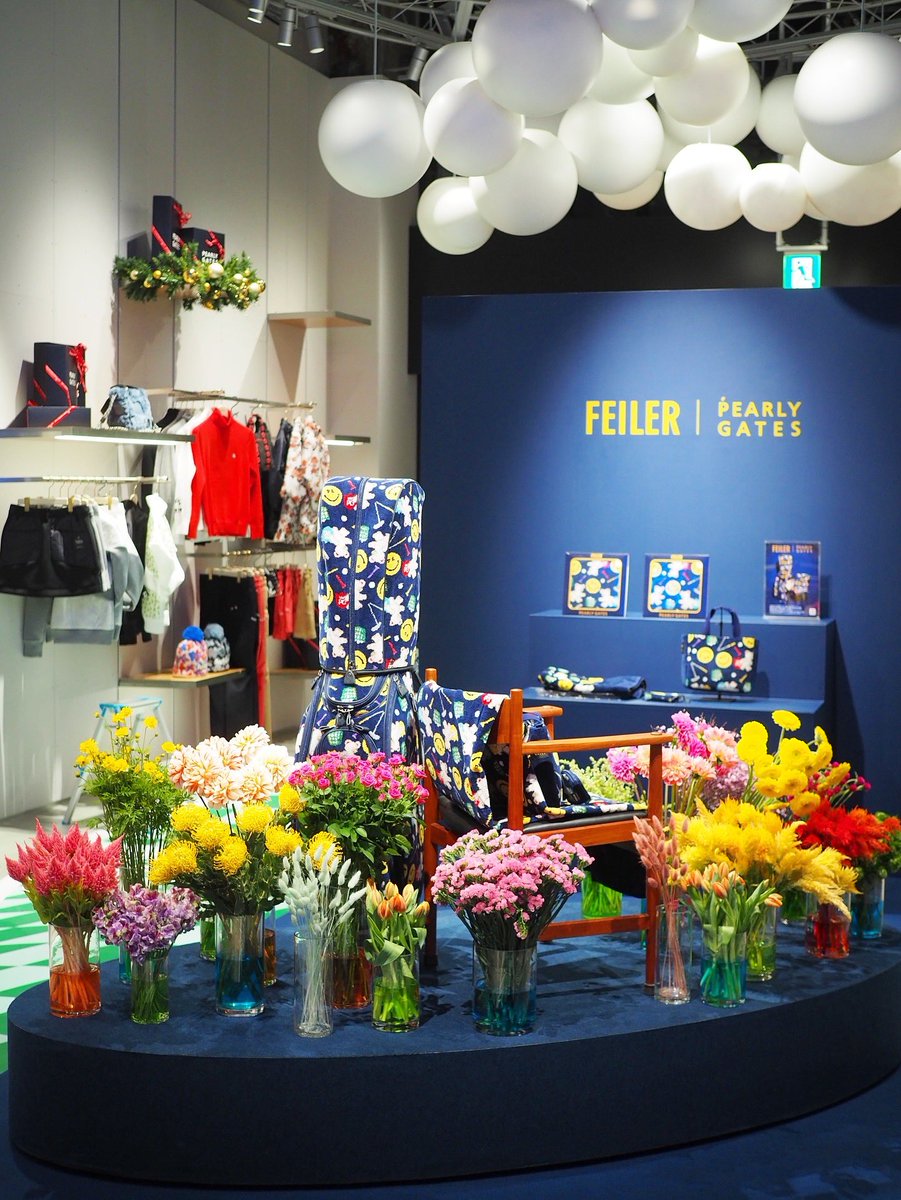 bionicplants's tweet photo. 【旗艦店 THE PEARLY GATES FLAG 限定イベント】
FEILERの世界観を体感できる、FEILER仕様のフォトブースを装花すると共に華やかなFEILERのデザインに合わせたブーケのワークショップを開催しました💐
#FEILER #PEARLYGATES #bionicplants #ワークショップ https://t.co/YOHQ8KUdz5
