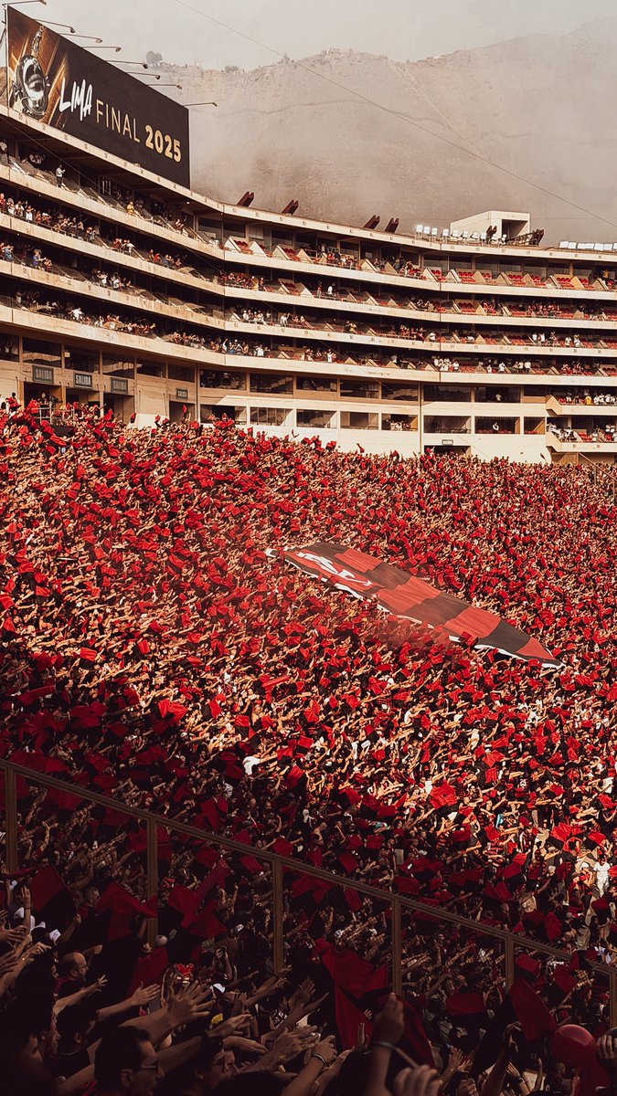 yagodavila's tweet image. Só vale wallpaper de Lima 2025. 
Eu começo: