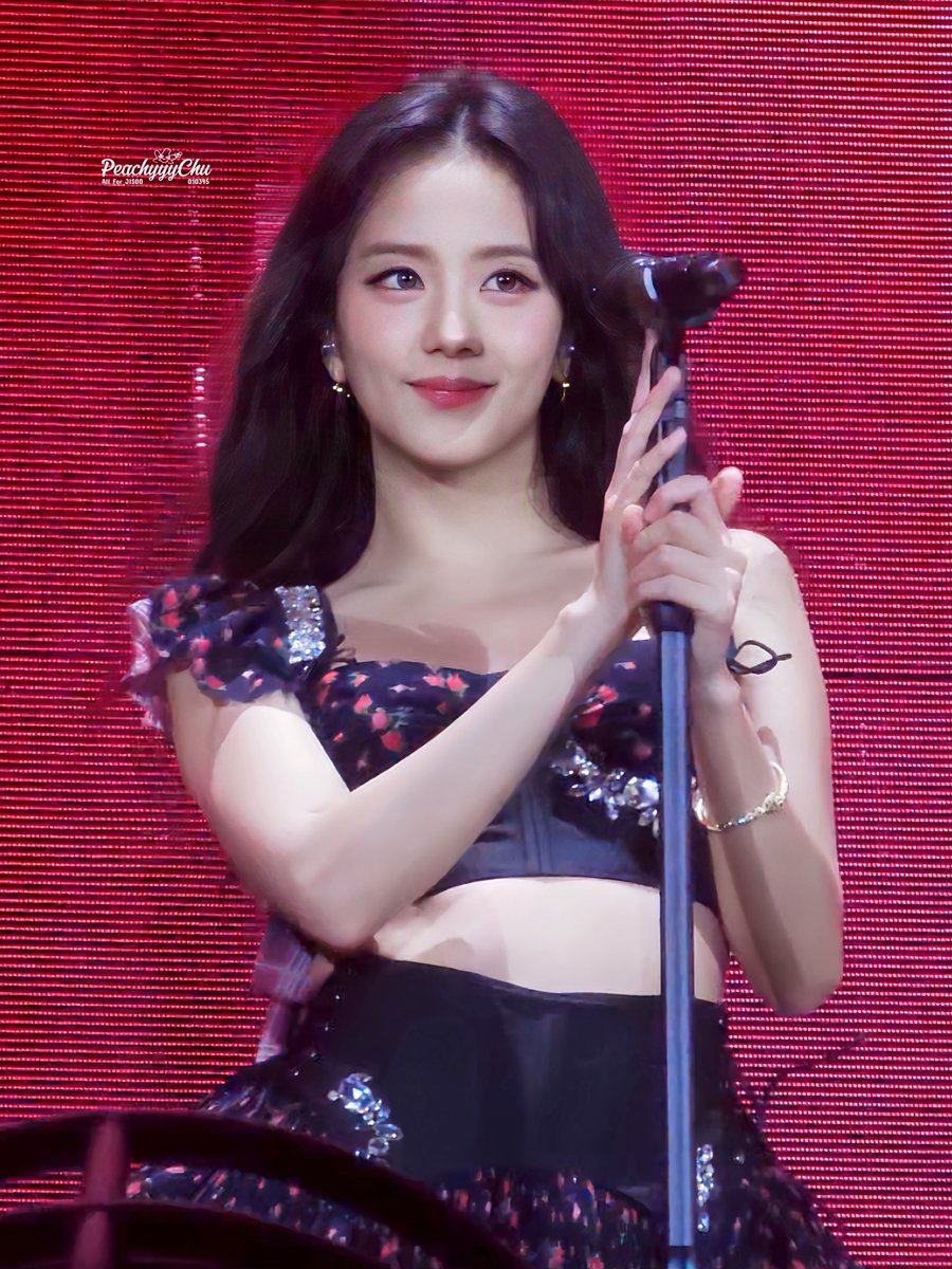 peachyyy_chu's tweet image. 251128 Singapore Day1
JISOO

Hugs and Kisses🥰

@officialBLISSOO
#JISOO #지수 #BLACKPINK
#BLACKPINK_DEADLINE_IN_SINGAPORE #blackpinkjisoo #kimjisoo
#DEADLINE_IN_SINGAPOREDay1