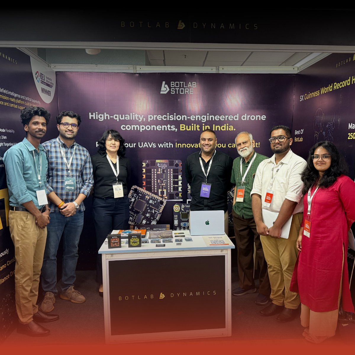 BotLabStore's tweet image. Chennai welcomed us with ideas, ambition, and collaboration at Drone Udyog Sahyog by @dronefed  

BotLab Store is proud to support and build with the drone community across India.

Next destinations: Hyderabad and Mumbai 🚀

#DroneUdyogSahyog #DroneFederationOfIndia…