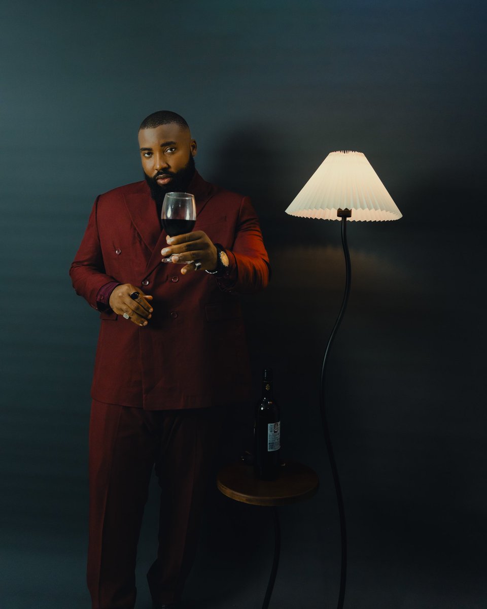 Vintage Year🍷🌹 
📸: <a href="/lumigraphy/">TheMoney$hot ★</a>