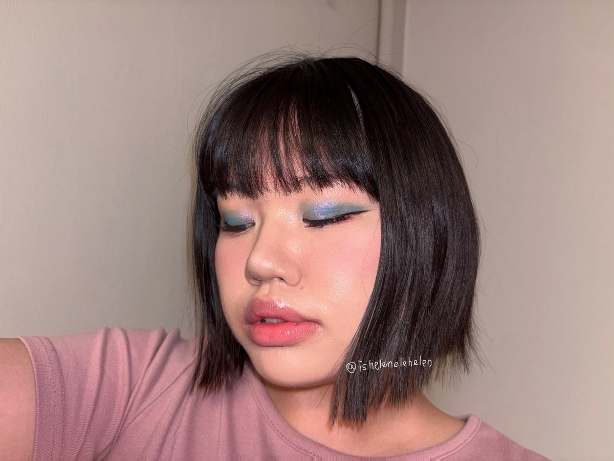 ishelenelehelen's tweet image. 🐠 

#헬렌_메이크업