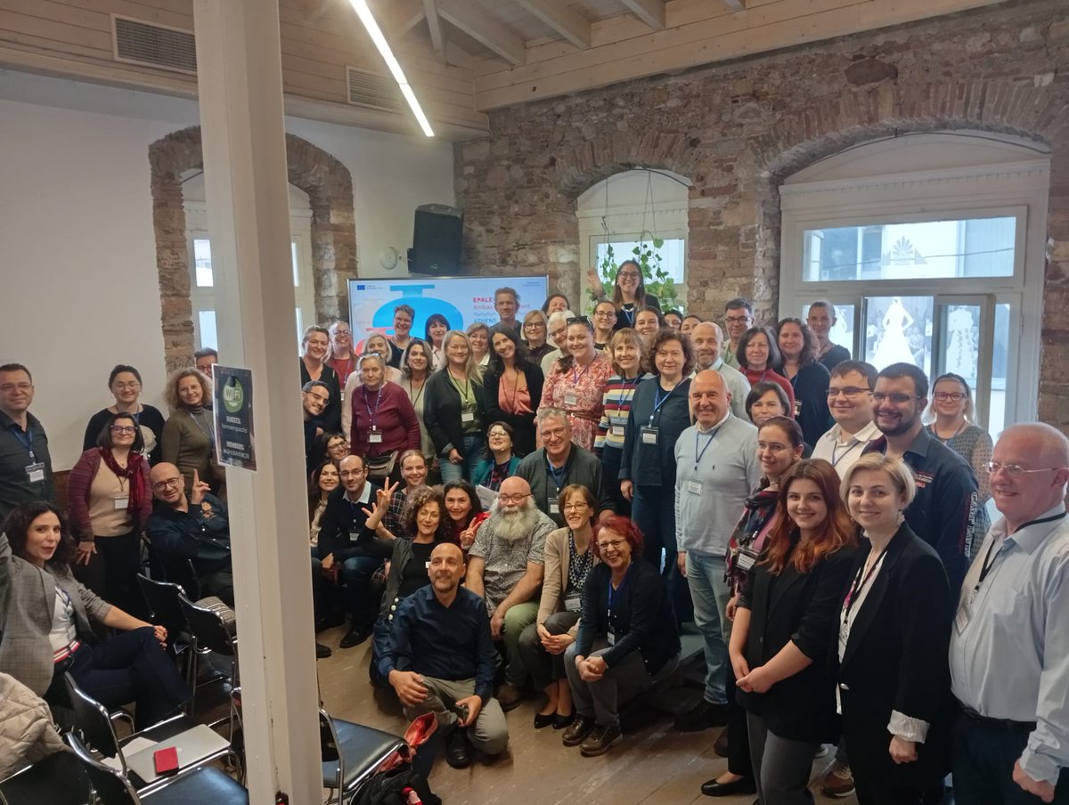EPALE_EU's tweet image. Still buzzing from the amazing ideas at the EPALE Ambassadors Event in Athens last week! 🇪🇺🇬🇷

We explored the future of #AdultLearning, discussing inclusion, dialogue tech &amp;amp; culture 🤝💡🌍

Huge thanks to all ambassadors for making it truly special! 🙌💙