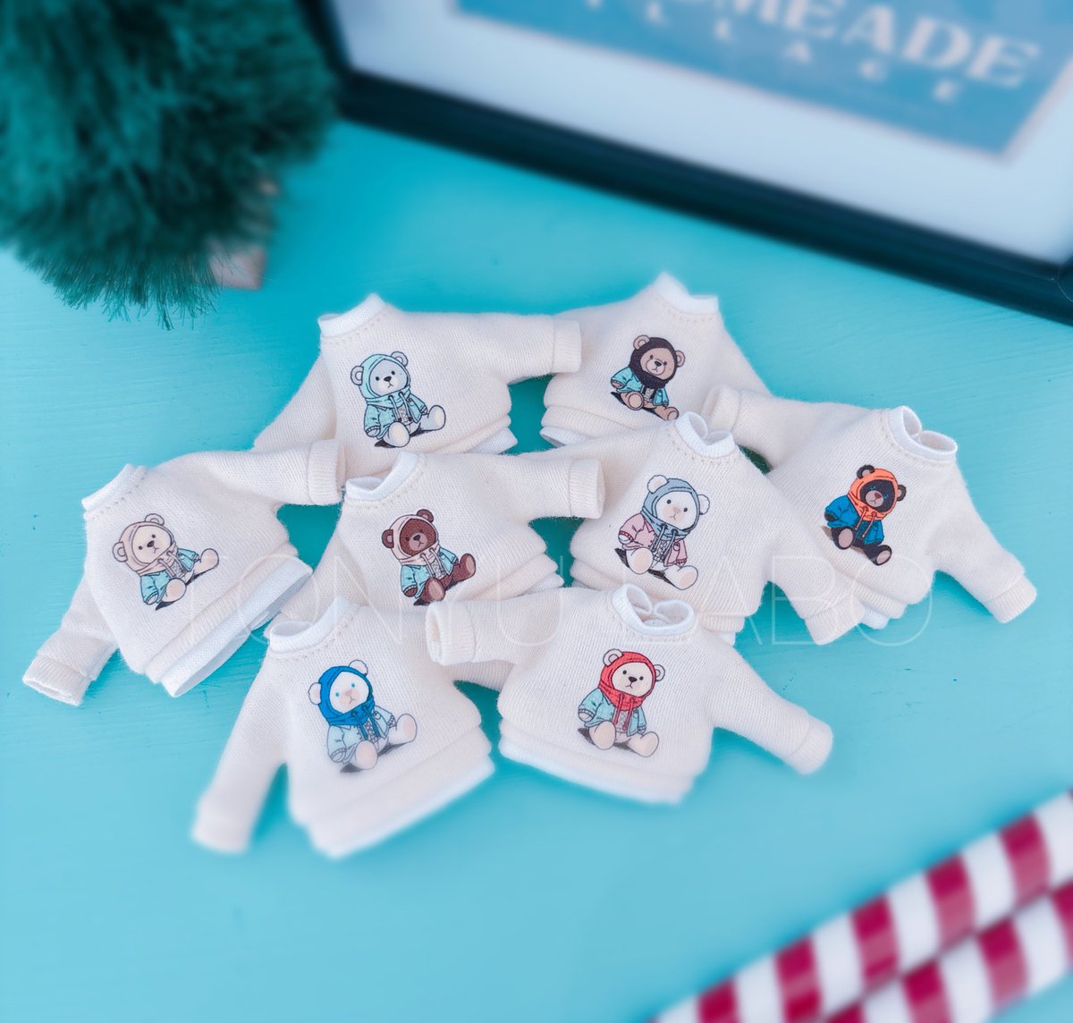 LaboTonyu's tweet image. ︎︎ ✉️通販のお知らせ

𝐰𝐢𝐭𝐡 𝐡𝐨𝐨𝐝 𝐛𝐞𝐚𝐫 𝐬𝐰𝐞𝐚𝐭𝐞𝐫 🧸

▪︎12.5 (金) 21:00~ BOOTH 

▪︎size: ねんどーる/ オビツ11 

▪︎お一人様一点まで

ご都合があえば〜よろしくお願いします♡
※注意点もご覧頂ければと思います🙇🏻　

tonyulabo.booth.pm/items/7714603