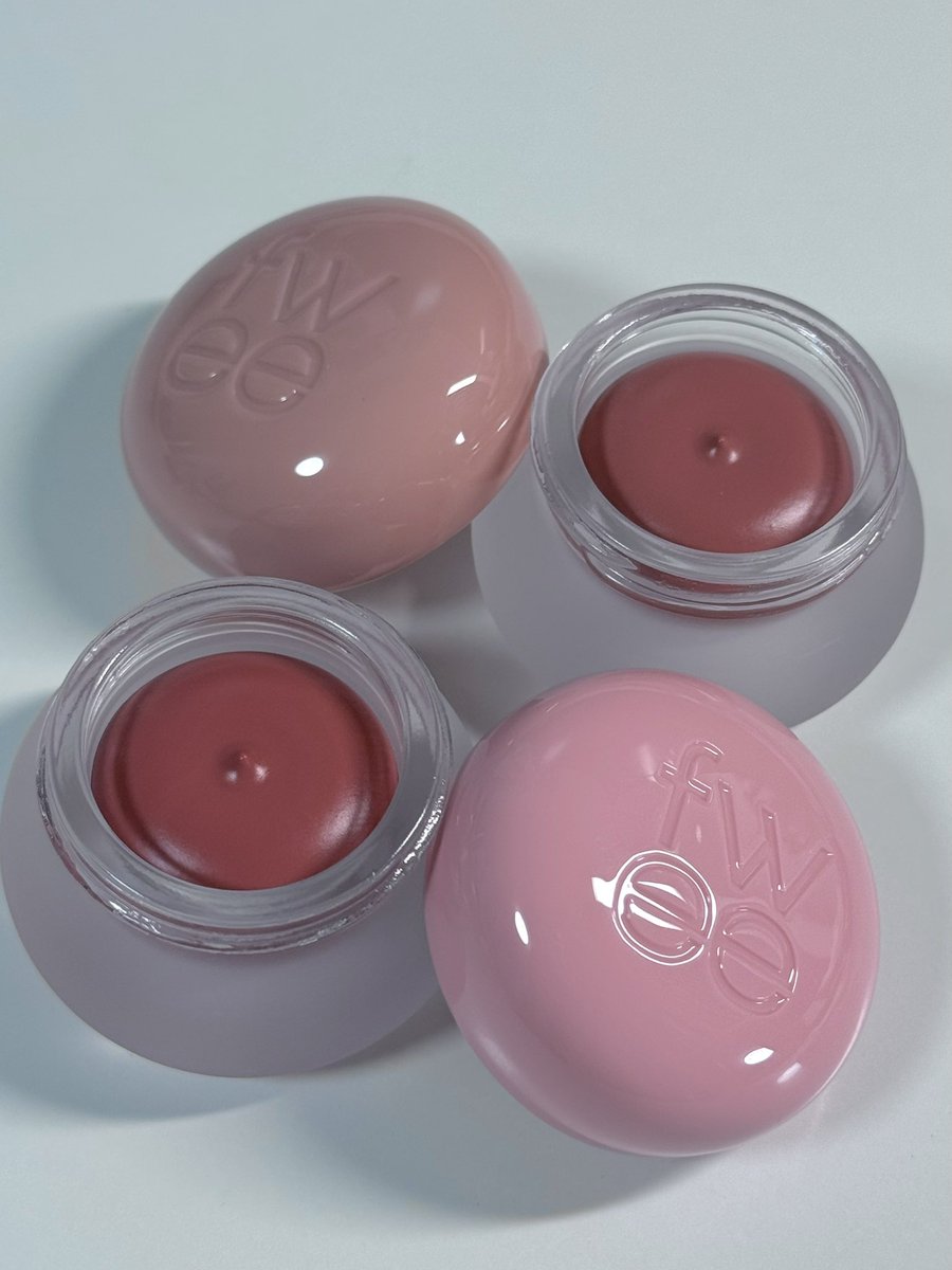 myoxx_i's tweet image. 퓌 푸딩팟
위드아웃 + 버니🐰(증정) 기획세트💗

위드아웃보다 버니가 쪼끔 더 핑크
넘 이뿜,, 고능소비✨