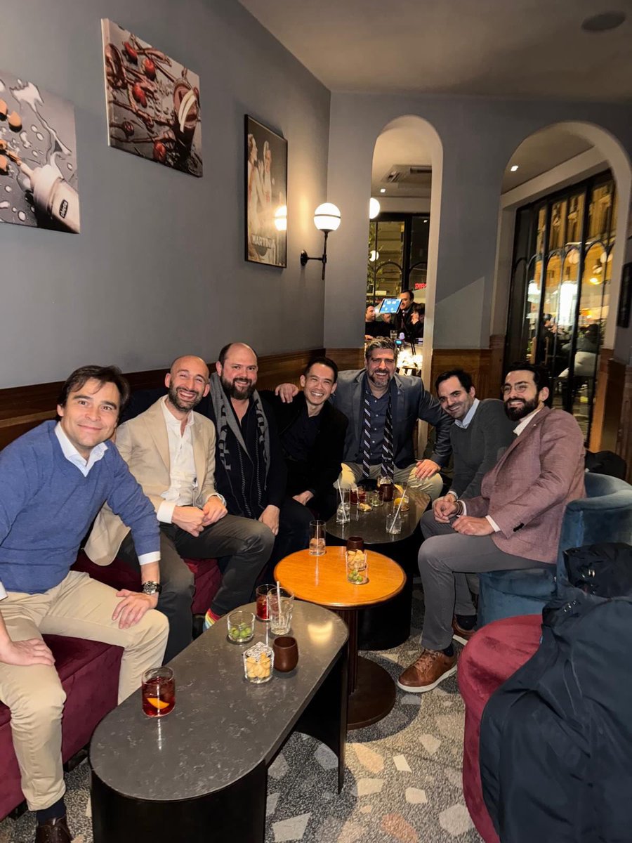 donwglee's tweet photo. What a pleasure to be back in beautiful Italy. Double act with my mentor #davidralph for an #IPP insertion followed by academic and social debate! Thank you Marco Capece for an excellent #iMARS masterclass in #Napoli @dr_wardsam @drserefoglu @amorgado4 @CarloBettocchi @SkrodzkaM https://t.co/rowRtMNUwS